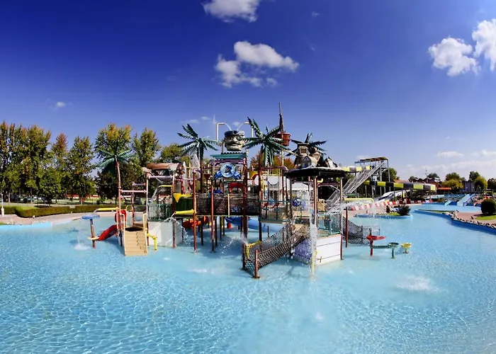 アパート Catez - Terme Catez チャテジ・オプ・サヴィ